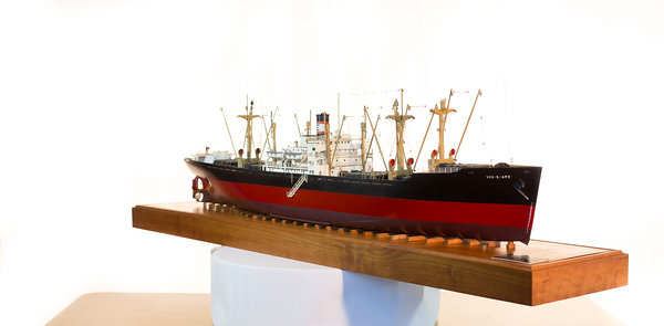 Photoetching for the Plastic Ship Modeler(A Gold Medal